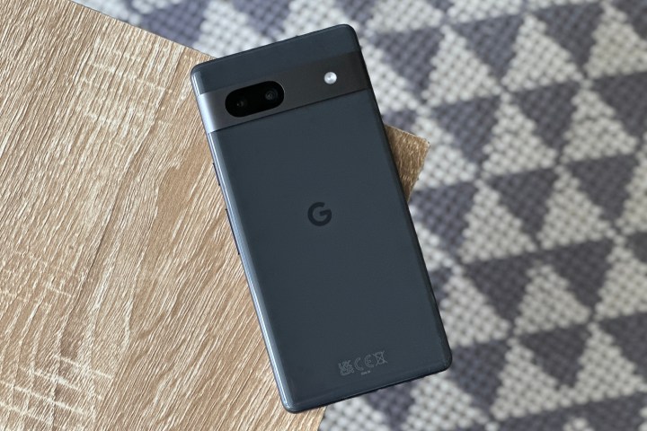Beste Angebote für Google Pixel 7a: Holen Sie sich das preisgünstige Telefon kostenlos