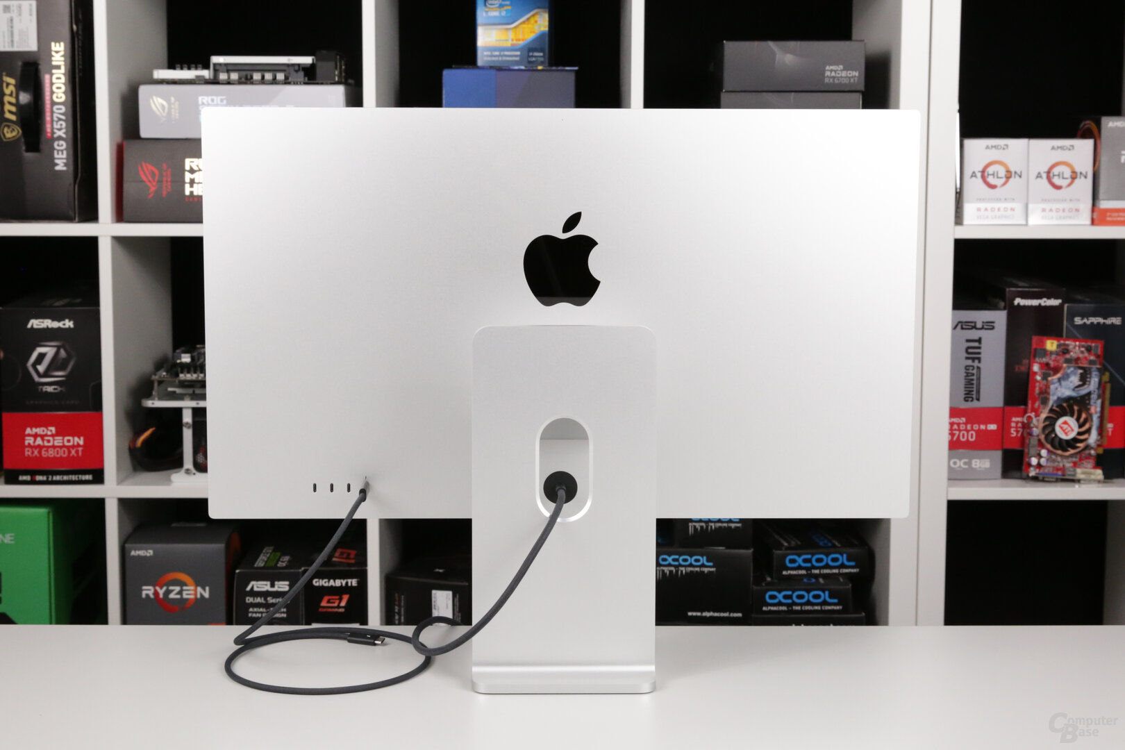 Der 27-Zoll-5K-Studio-Display-Monitor von Apple ist 200 €  günstiger