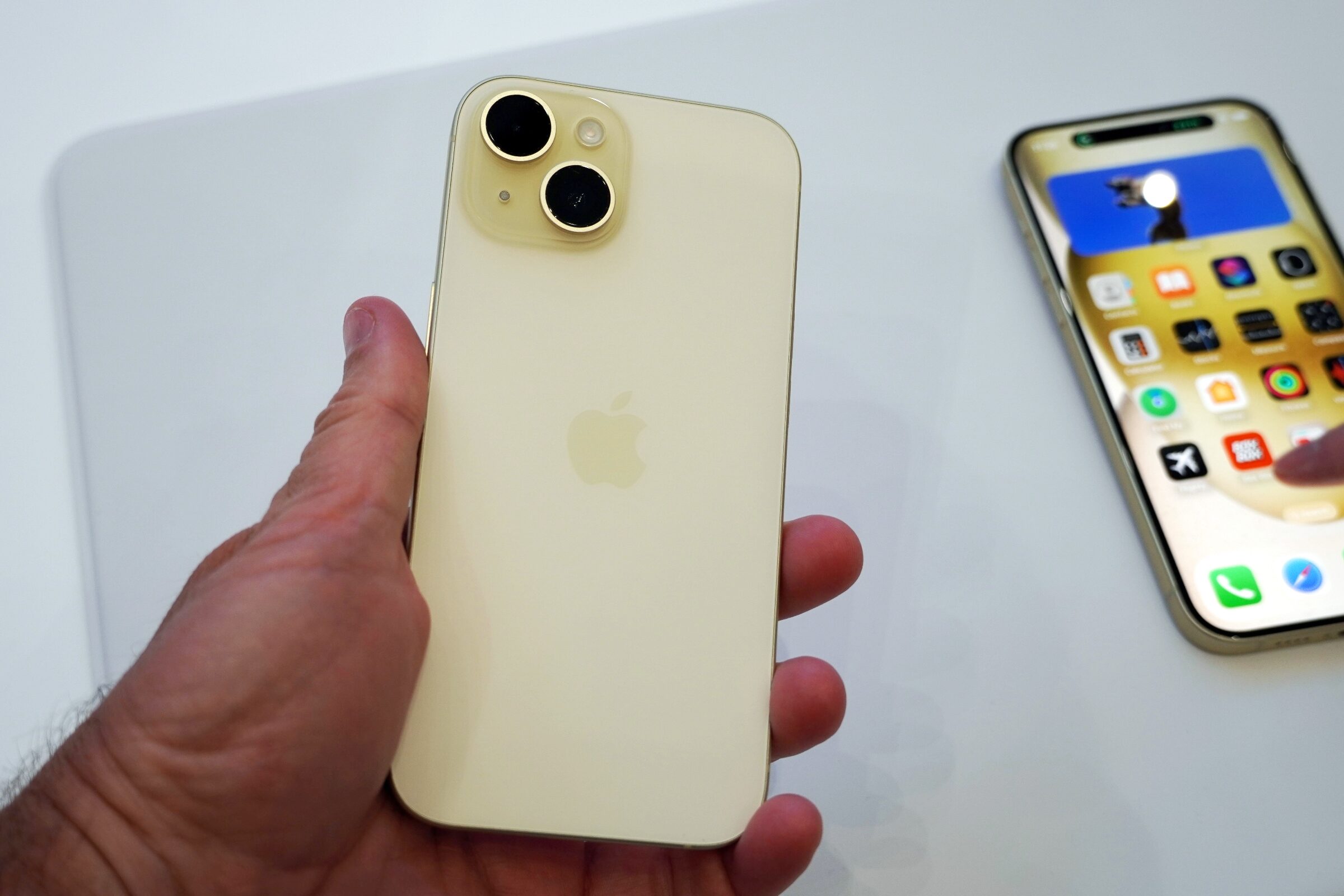 iPhone 12 vs. iPhone 15: Ist es Zeit für ein Upgrade?