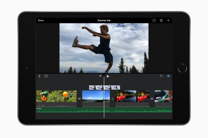 Die iMovie-App wurde auf einem iPad Mini geöffnet.