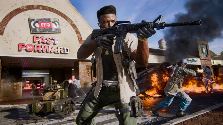 Ein Mann zielt mit einer Waffe in Call of Duty: Black Ops 6.